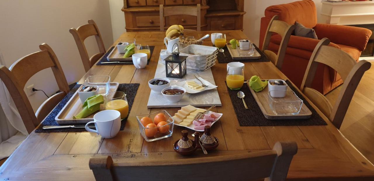 Chez Constance Hotell Saillon Eksteriør bilde