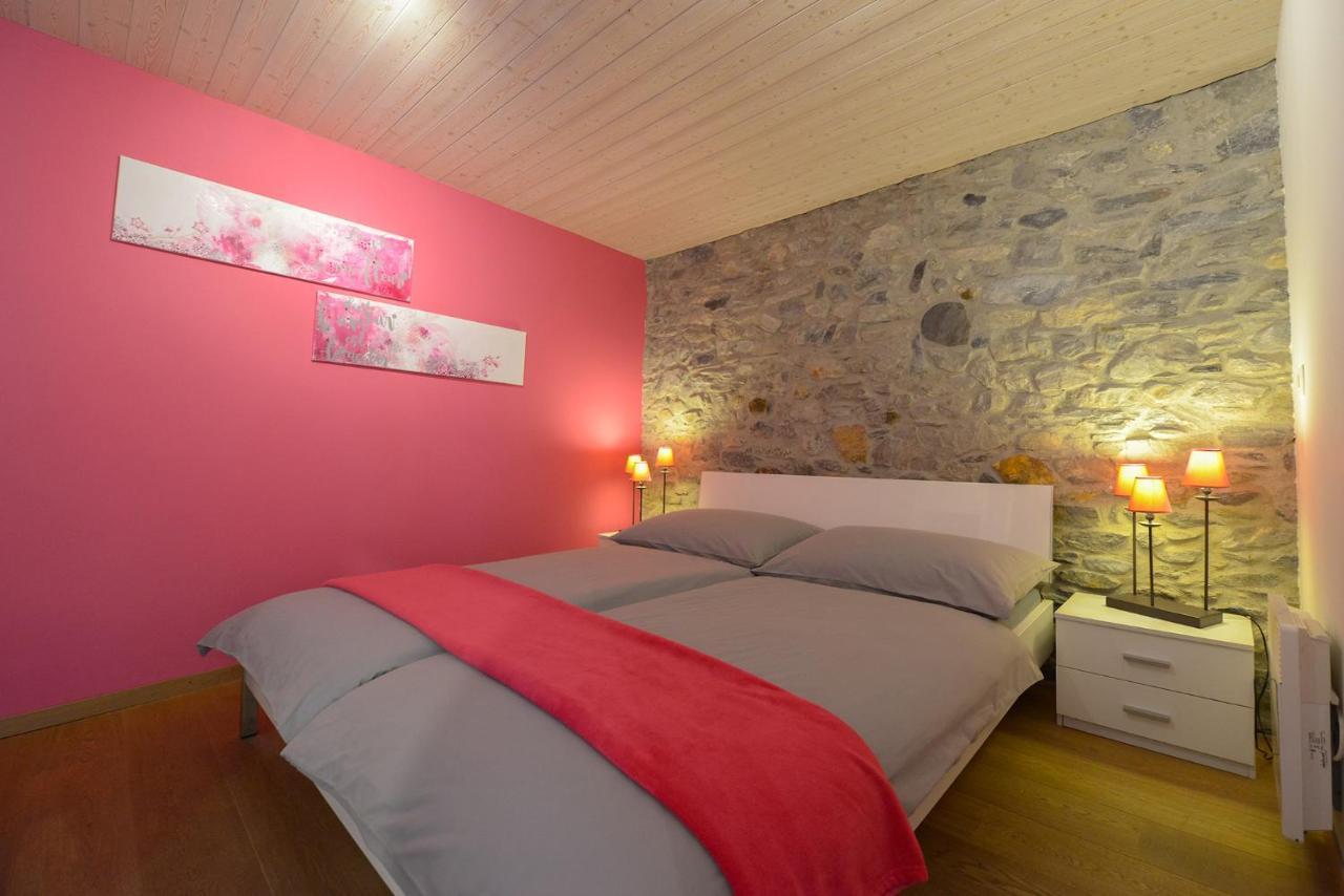 Chez Constance Hotell Saillon Eksteriør bilde